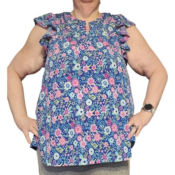 New Dear Scarlett 1X/2X (tight 2X) Lizzy Blue Floral Top Ruffle Flutter Sleeves - Picture 1 of 7